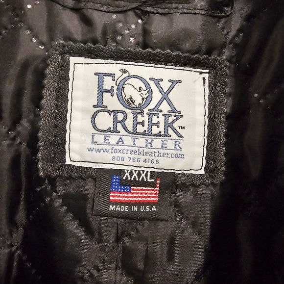 Woman's Riding Jacket - Picture 8 of 10